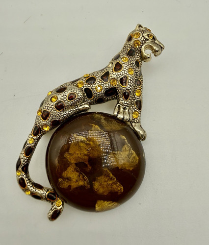 Vintage leopard panther brooch - vintage,