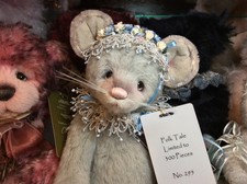 Charlie Bears Folk Tale The Mouse (295) Isabelle Collection - BEAR SHOP