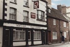 IWC774 - Brown Jug Pub 