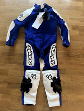 Kids Takano blue and white