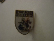 RARE OLD ST GEORGE SOCCER FOOTBALL ASSOCIATION AUSTRALIA ENAMEL PRESS PIN BADGE