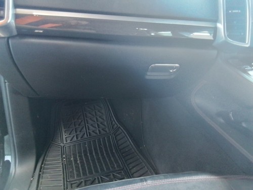 Glove box porsche cayenne mk2 - glove,