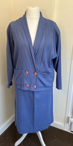 Two piece skirt suit size - skirt,