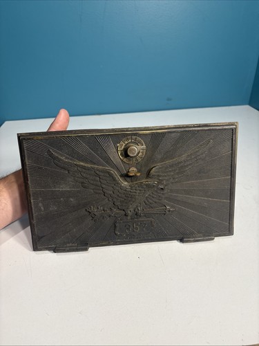 Antique vintage flying - flying, eagle