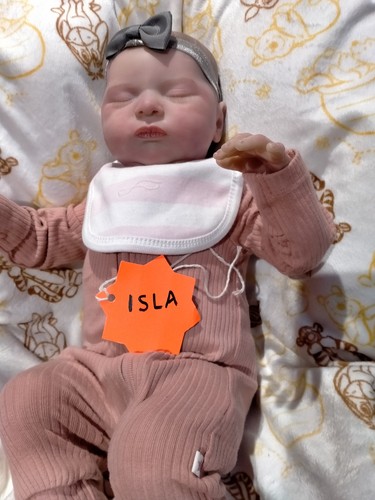 Isla bonnie brown - isla,