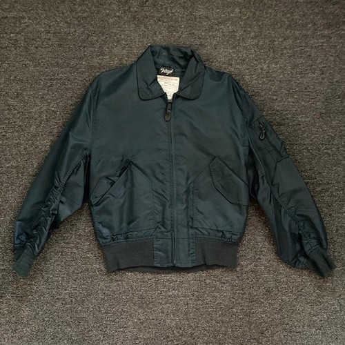 Reclaimed vintage zip - reclaimed,