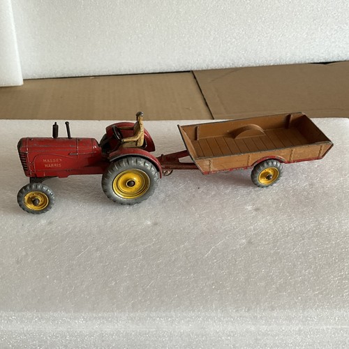 Dinky toys farm massey - dinky,