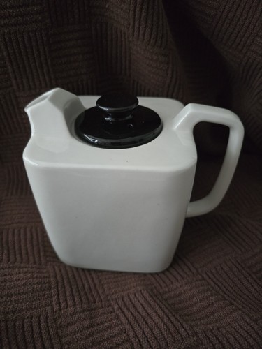 Vintage goblin teasmade - goblin, white