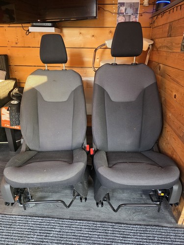 2019 ford courier kombi front - ford,