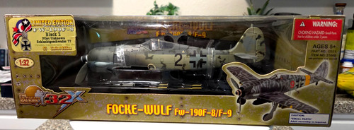 The ultimate soldier - ultimate, 1/32