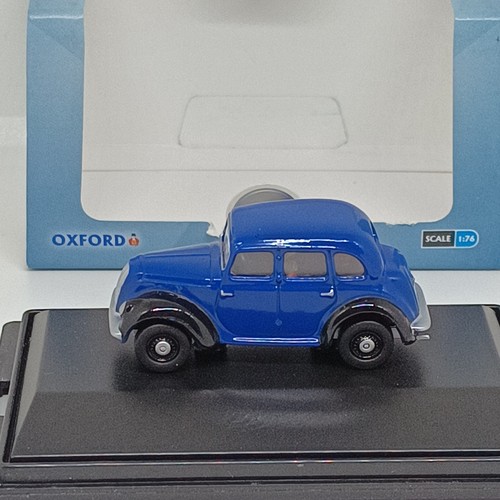 Oxford diecast blue morris - diecast,