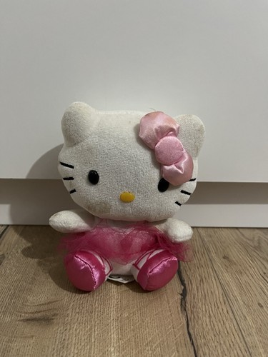 Sanrio hello kitty - sanrio,