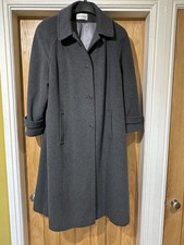 Ladies Winter Coat Size 16