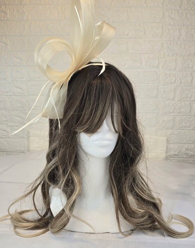 Elegant ivory fascinator - ivory,