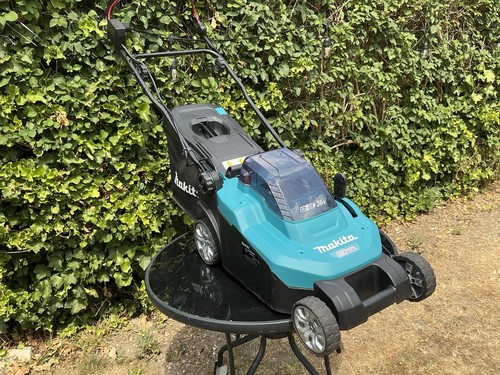 Makita dlm382ct2 twin 18v - twin,