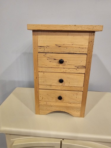 Handmade small chest - small,