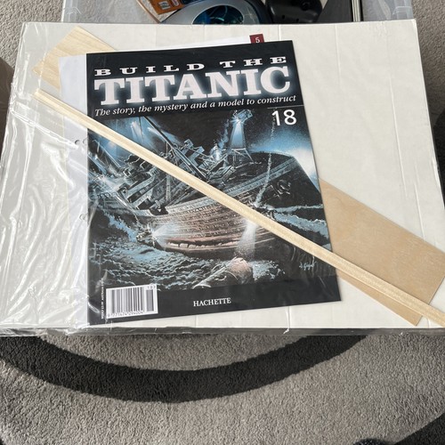 Titanic hachette 200 build - titanic, 1/200