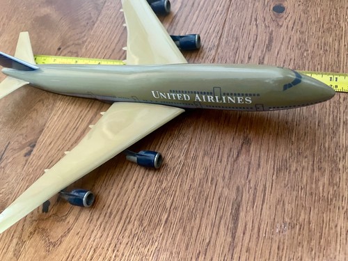 United airlines boeing 747 - boeing,