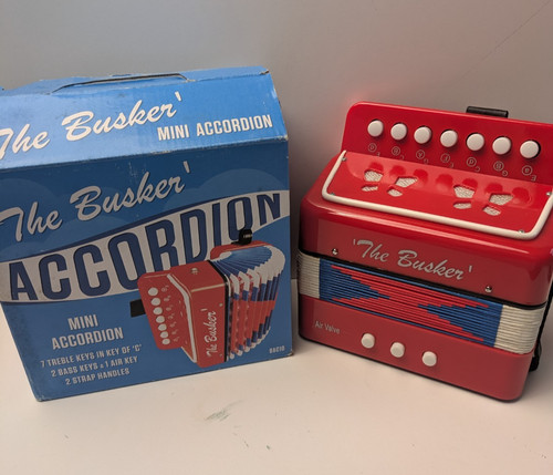 Mini accordion the busker toy - the,