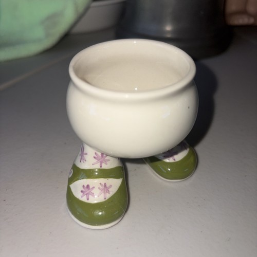 Carltonware walking ware egg - walking,