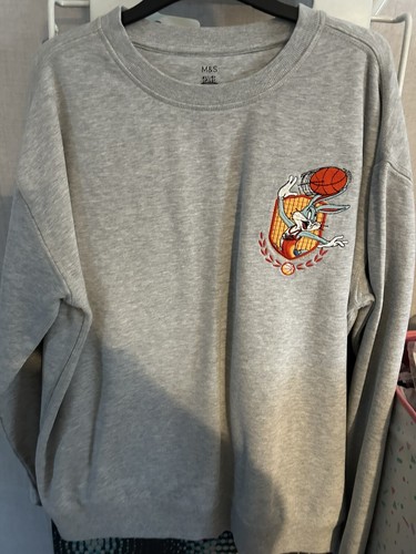 Boys jumper tune squad - m&s,