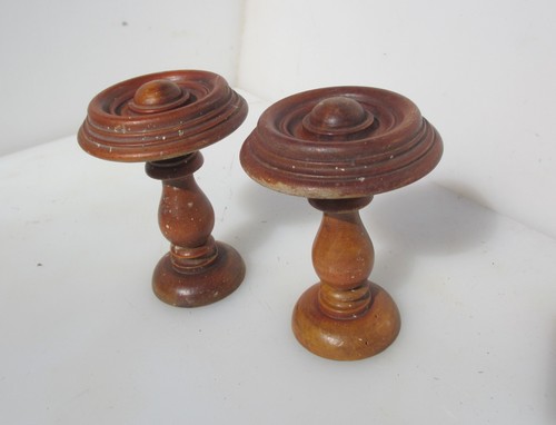 Victorian wooden finials tie - wooden,