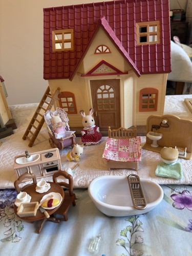 Sylvanian families cosy - families,