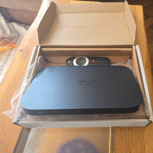 Sky 2tb box - es140,