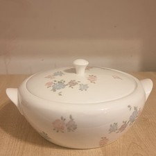 Wedgwood Fragrant Rose Bone