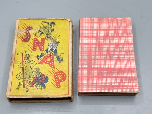 Vintage snap card - vintage, game