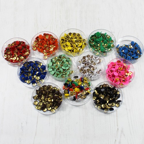 Coloured drawing pins - drawing,