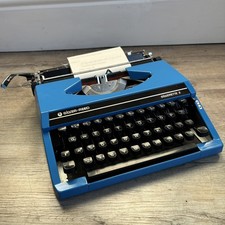Vintage Silver-Reed Silverette II Manual Portable Typewriter in Blue with Case 