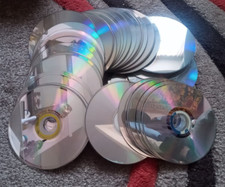 100 Loose CDs / DVDs Used For Crafts Art Projects Upcycling Gardening Joblot