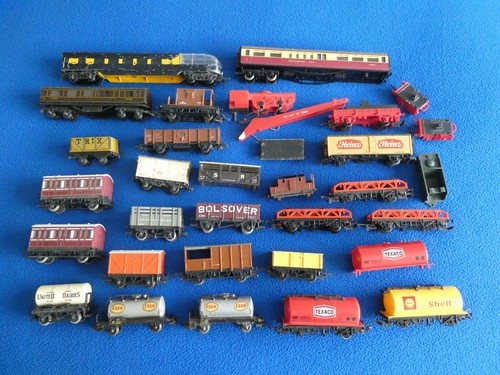 Job lot mixed wagons tankers - mixed, wagons,