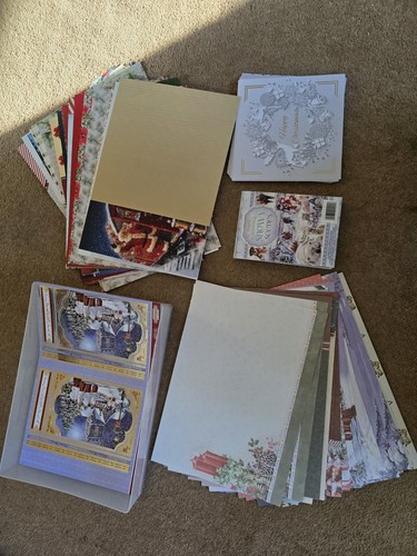 Assorted papercraft christmas - papercraft,