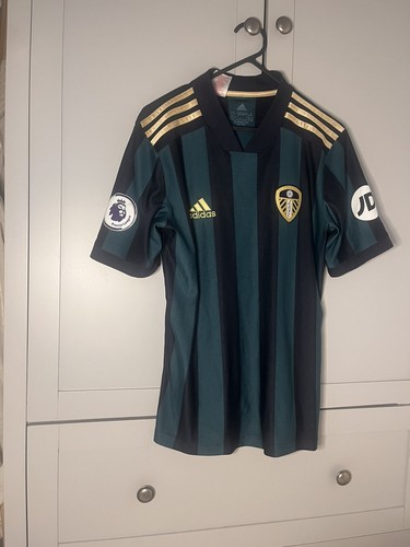 Leeds united football away - united,