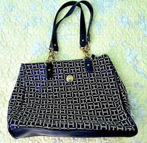 Tommy hilfiger medium tote - tommy,