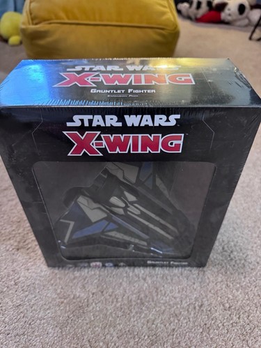 Star wars wing - star, gauntlet