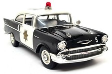 Highway 61 1/18 Scale 1957 Chevy 150 Utility Sedan Mt Pleasent Police Dept Car