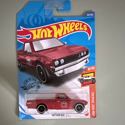 Hot wheels datsun - hot,