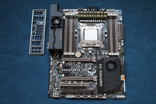 Asus x79 sabertooth - sabertooth, intel