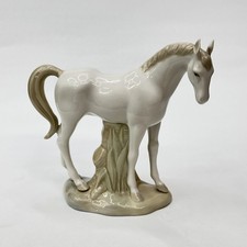 Porceval Spain Porcelain Horse