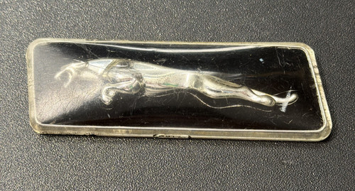 Jaguar wing centre - wing,