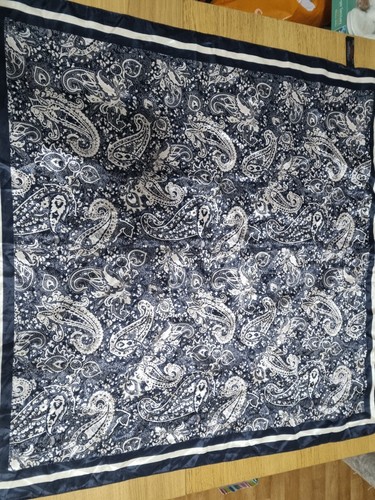 Atmosphere blue white - blue,