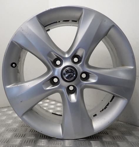 Vauxhall astra silver - j, 17''
