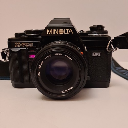 Minolta 700 35mm - x-700, camera