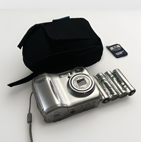 Nikon coolpix 2200 0mp - nikon,