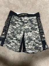 Clinch Gear Army MMA Fight Shorts Size 32
