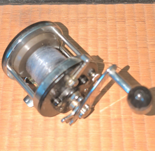 Rare vintage penn surfmaster - rare,