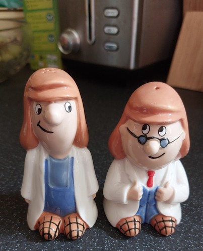 Tetley tea folk ceramic cruet - ceramic,